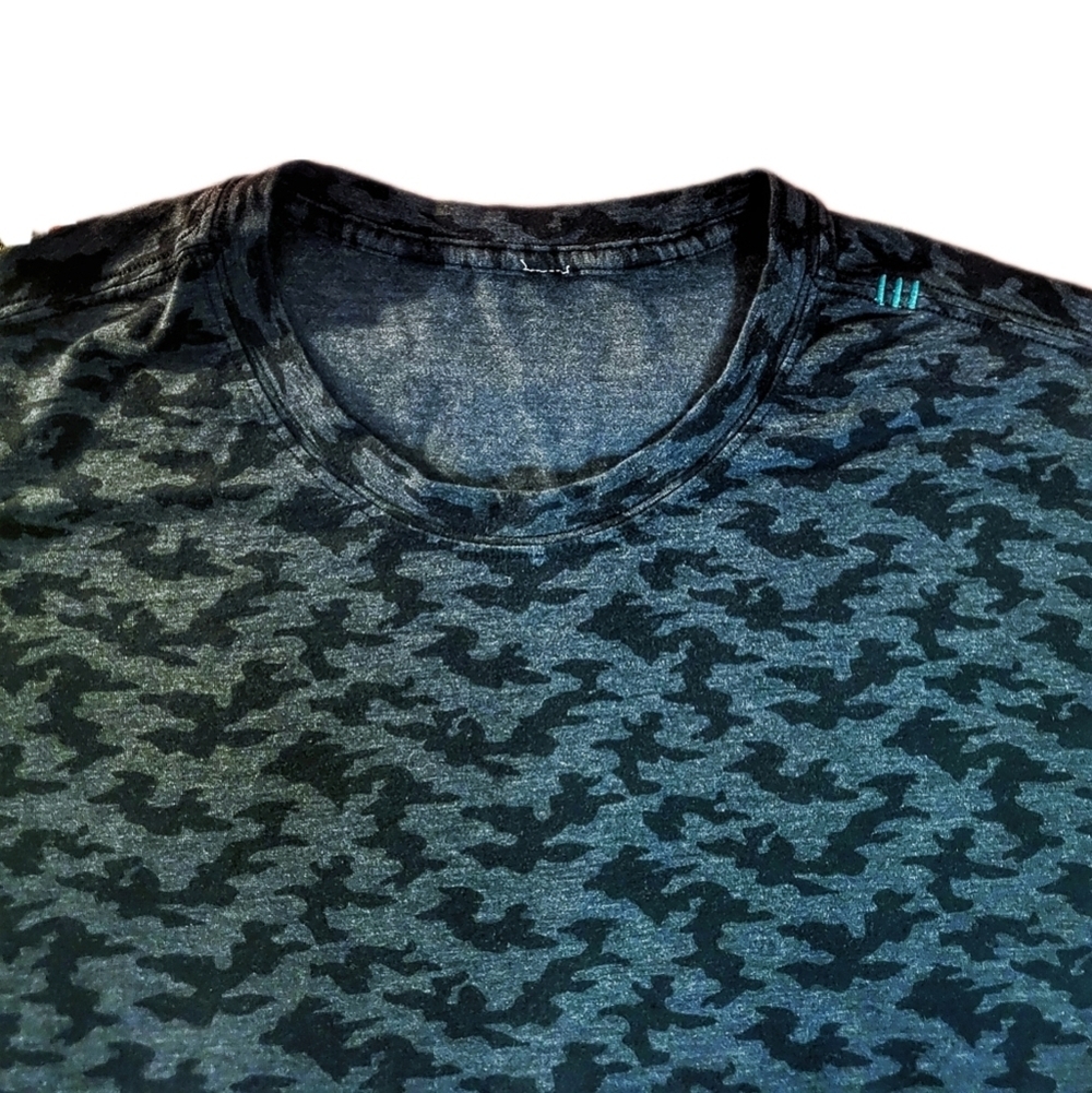 Lululemon / Men's 5 Year Basic Tee / Asphalt Camo / XL